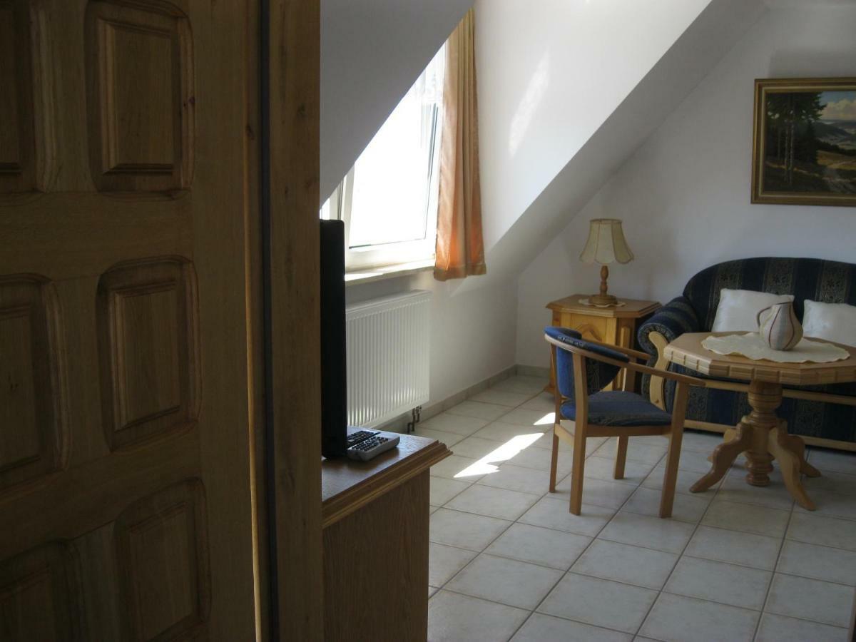 Rezydencja Nad Jeziorem Lebsko Leba Exterior foto